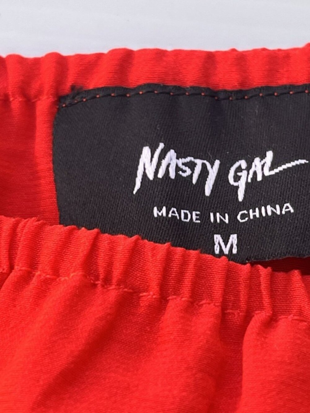 Nasty Gal Private Practice Strapless Ruffle Tube Top Red Size M Women's NWT - Picture 10 of 13